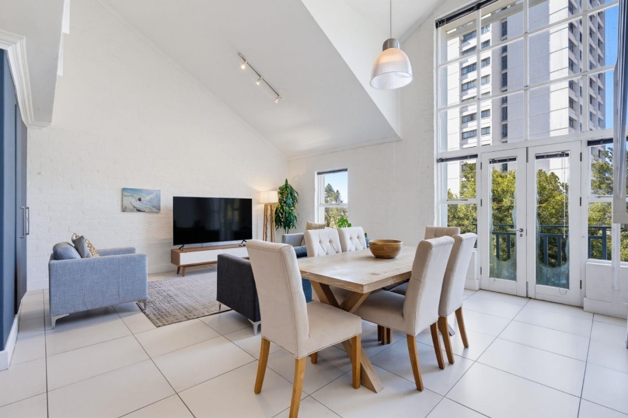 To Let 1 Bedroom Property for Rent in Oranjezicht Western Cape